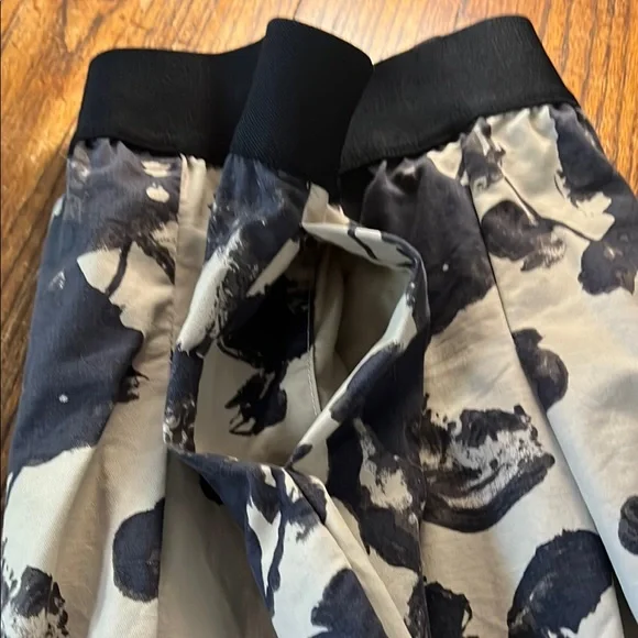 J. Crew Black and Cream Floral Mini Skirt - Picture 7 of 7